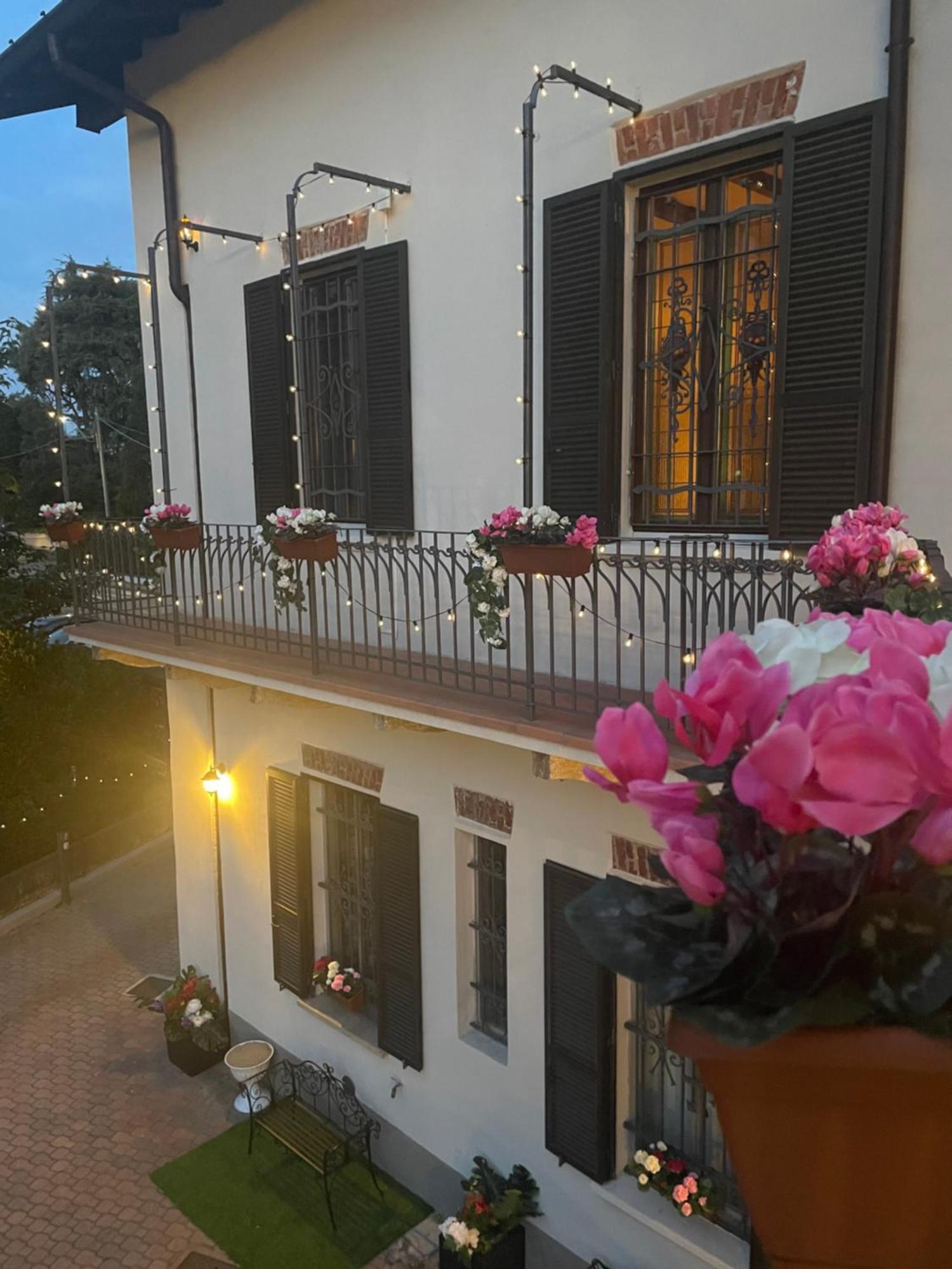 Villa Simona Malpensa Gallarate Esterno foto