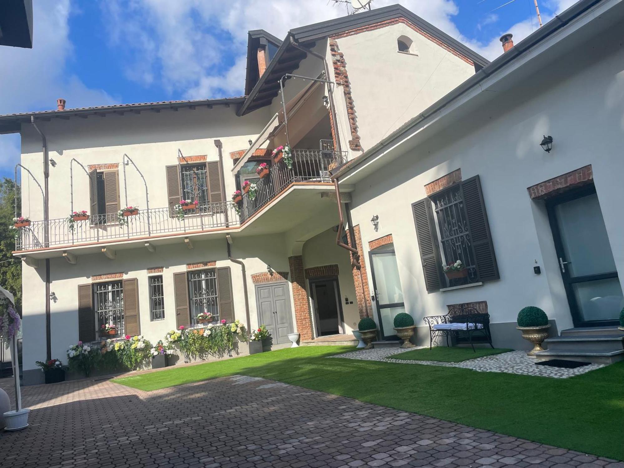 Villa Simona Malpensa Gallarate Esterno foto